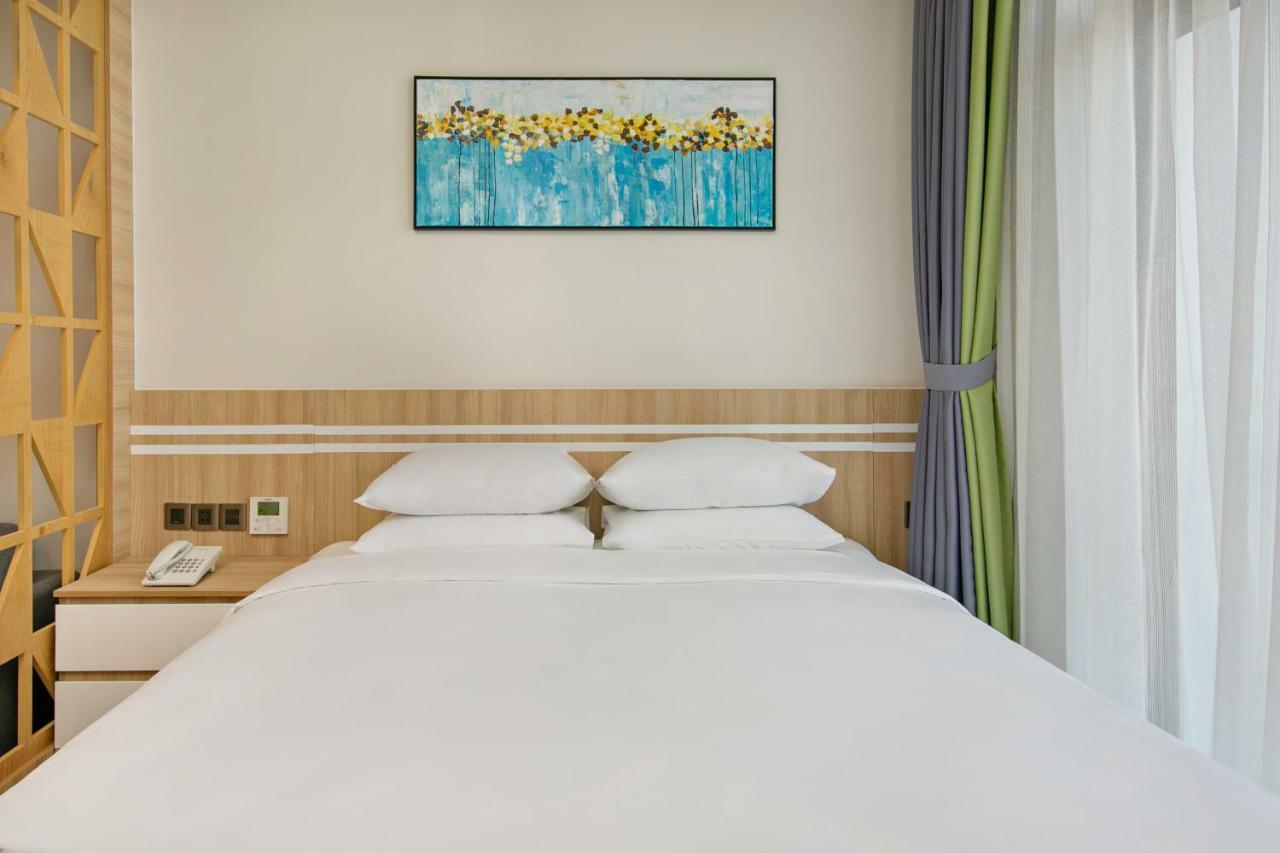 Sun River Hotel & Apartment Дананг Экстерьер фото