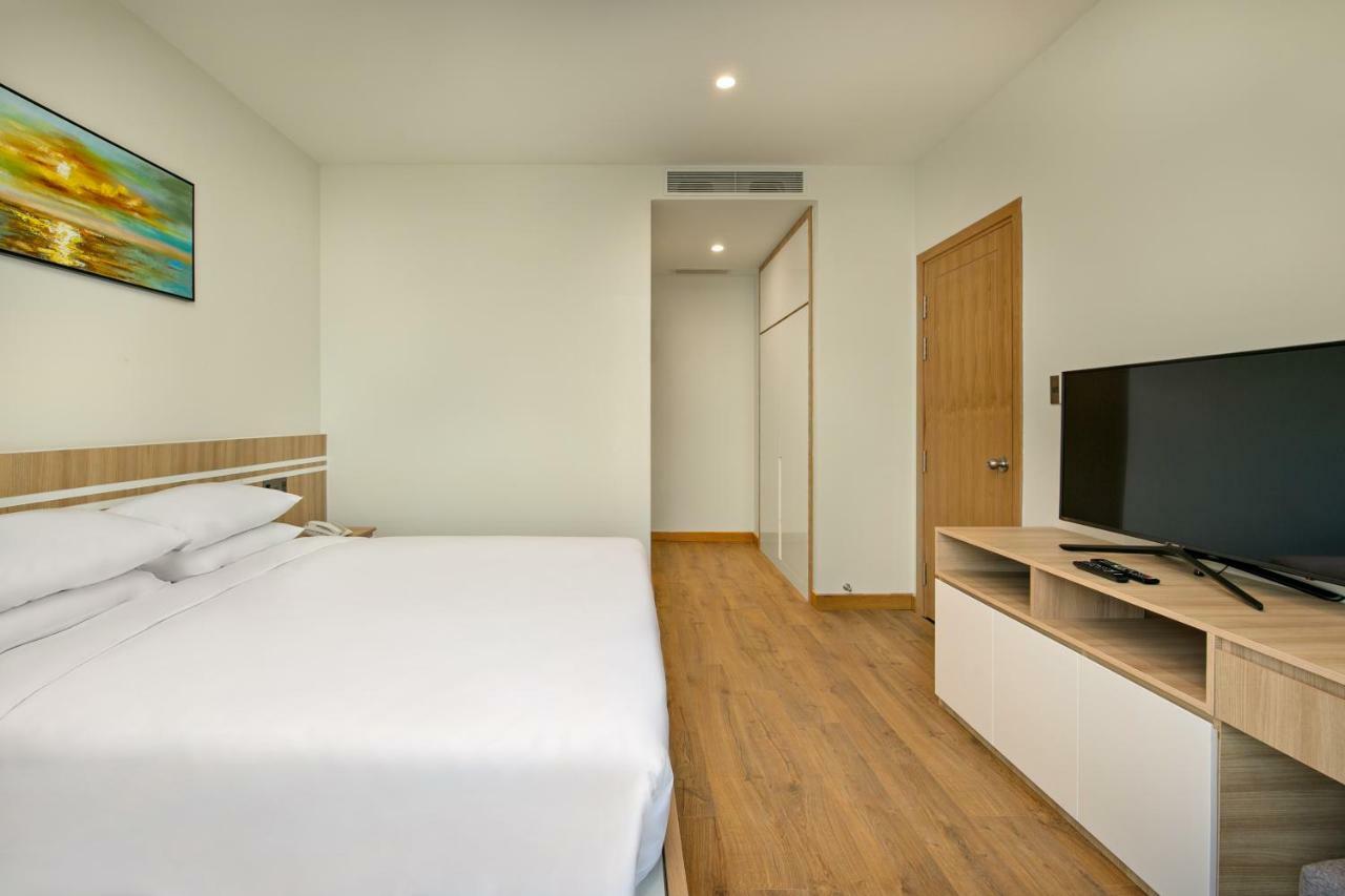 Sun River Hotel & Apartment Дананг Экстерьер фото